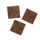 Kreativartikel.ch Kunstleder Label 4 x 4 cm Pferd 629 3452 000 mehrere