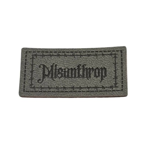 [629 3421 000] "Misanthrop" Kunstleder Label 4 x 2 cm