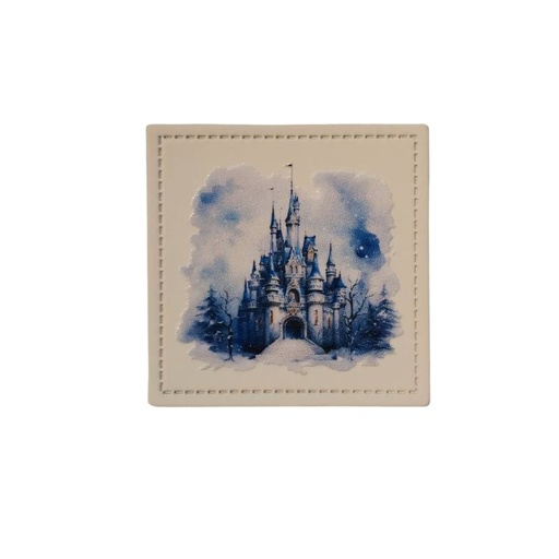 [629 3462 000] "Winterschloss" nachleuchtendes Kunstleder Label 4 x 4 cm